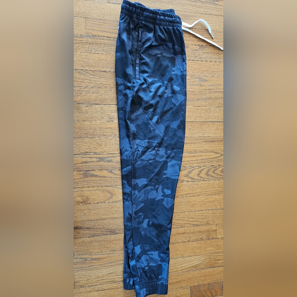 Cove Black Camo Jogger Pants Size Large